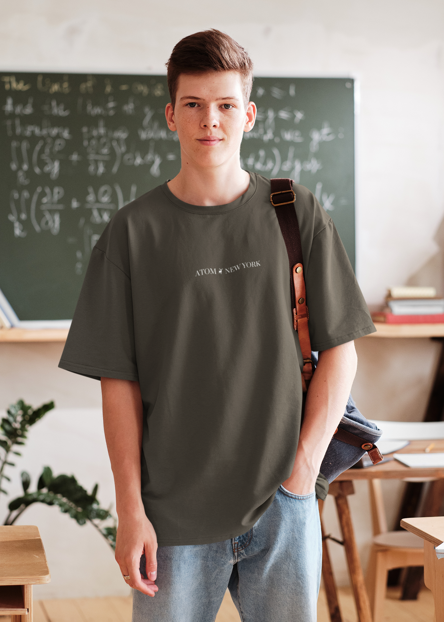 ATOM NEW YORK ESSENTIAL Olive Green Oversized T-Shirt For Men