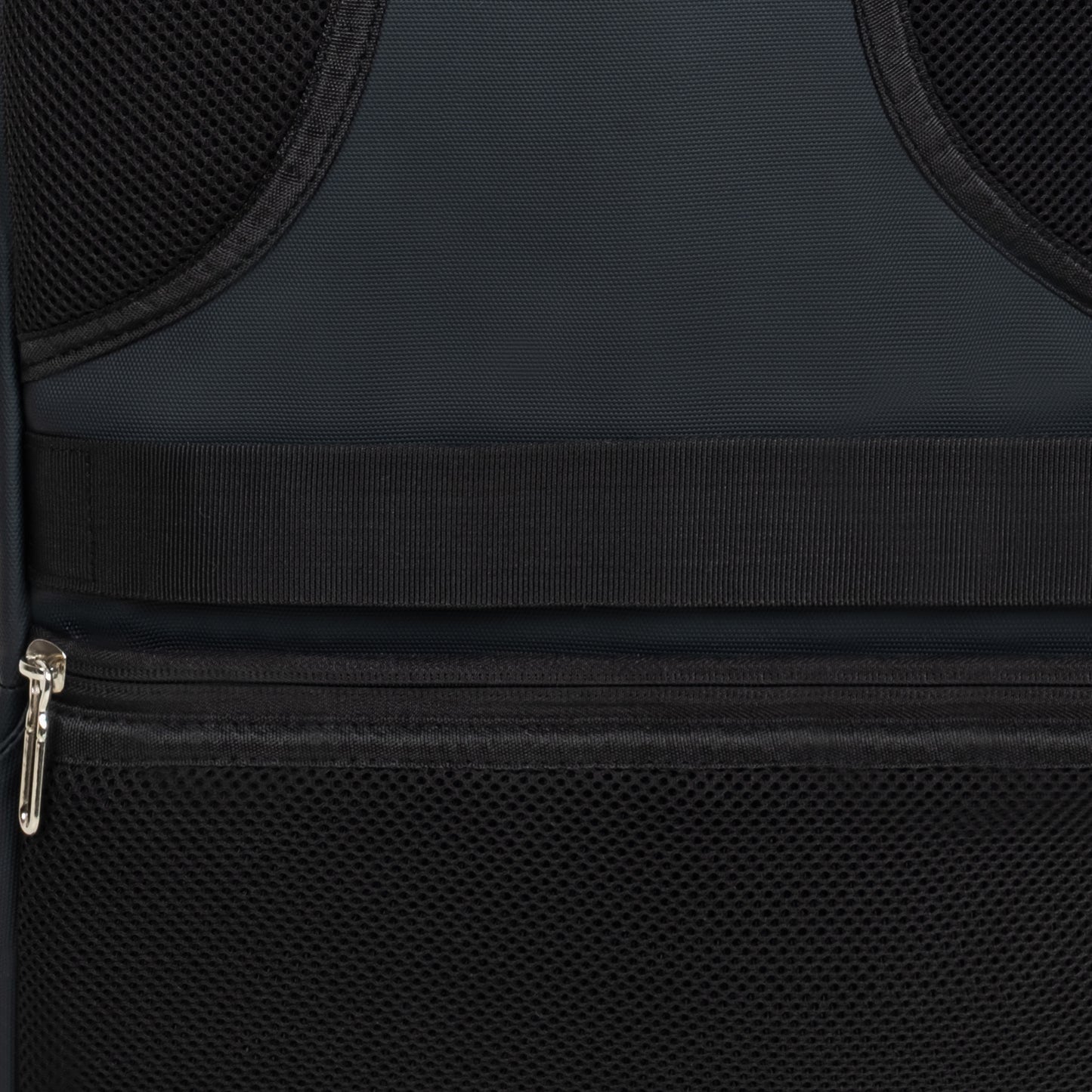 ATOM NEW YORK ULTRA MODERN BACKPACK - Black