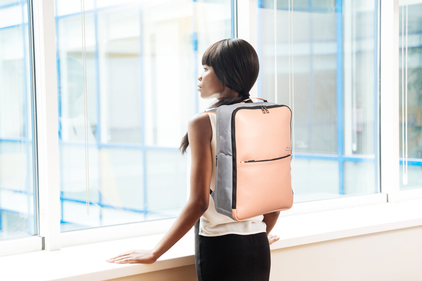 ATOM NEW YORK VOYAGE BACKPACK - Peach