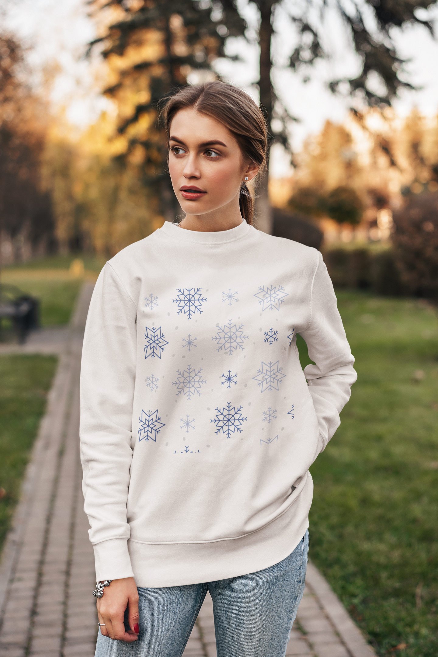 Snow Flakes White Sweatshirt For Women