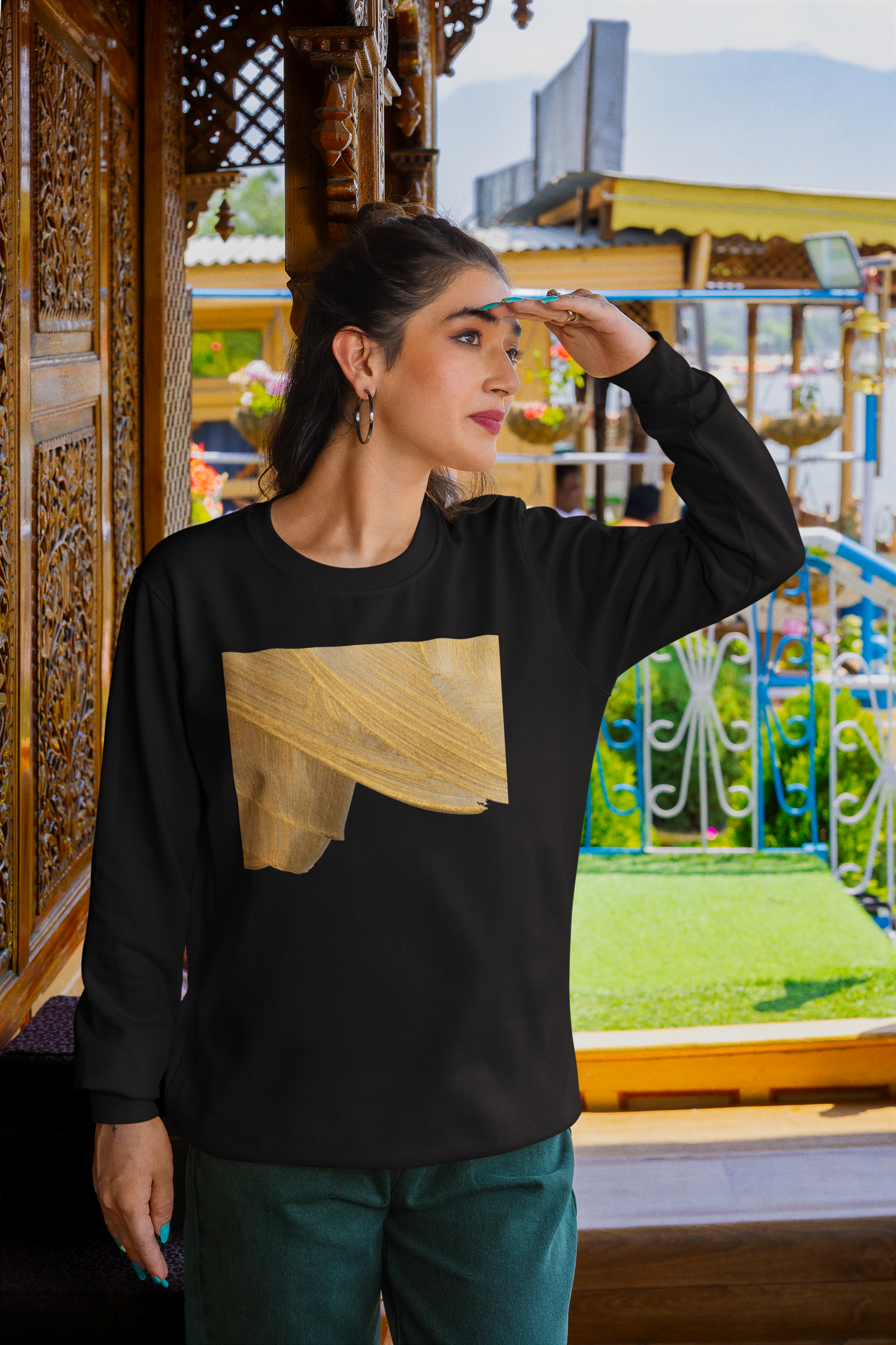 Golden Abstract Black Sweatshirt For Women