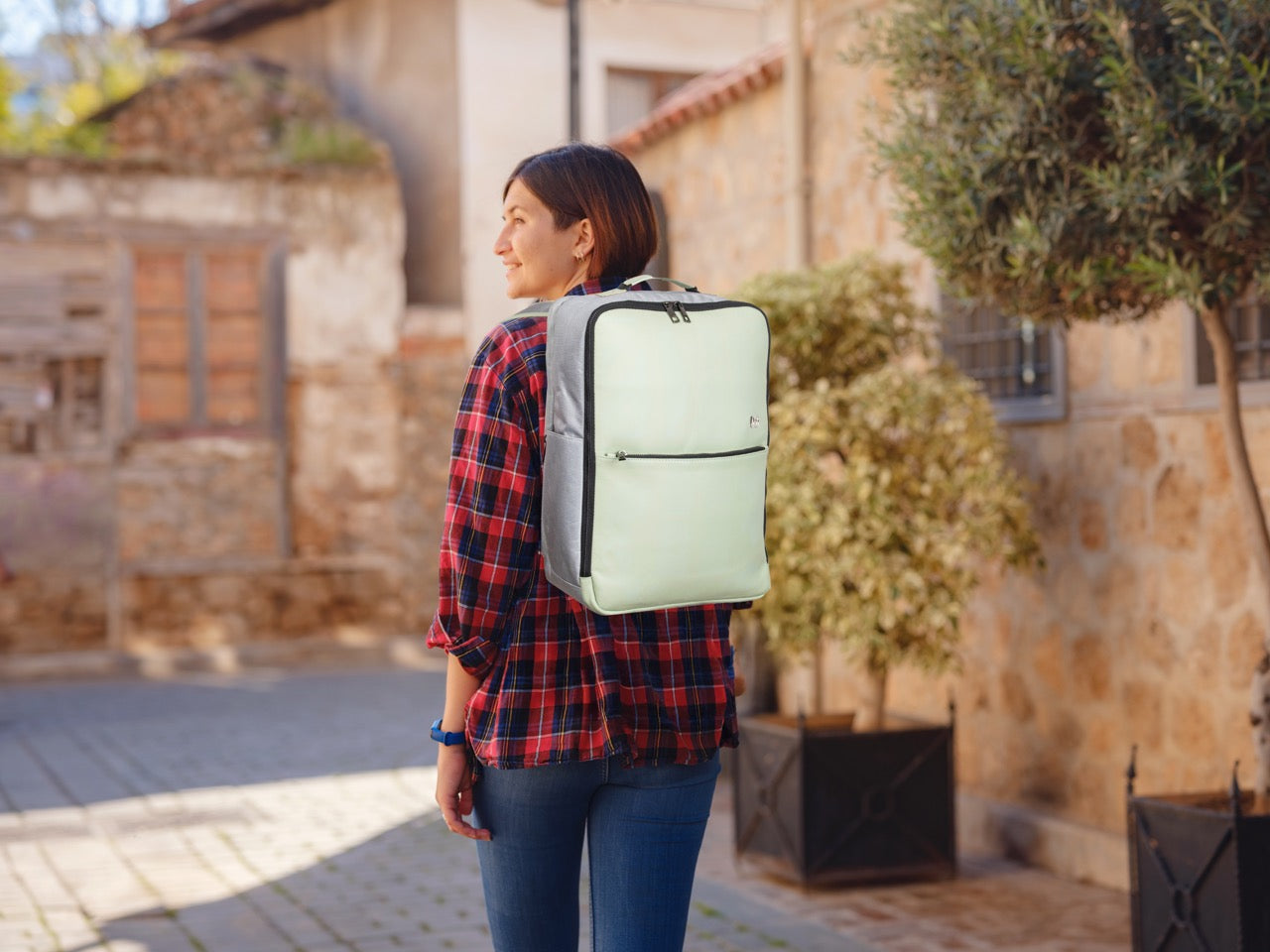 ATOM NEW YORK VOYAGE BACKPACK - Laurel Green